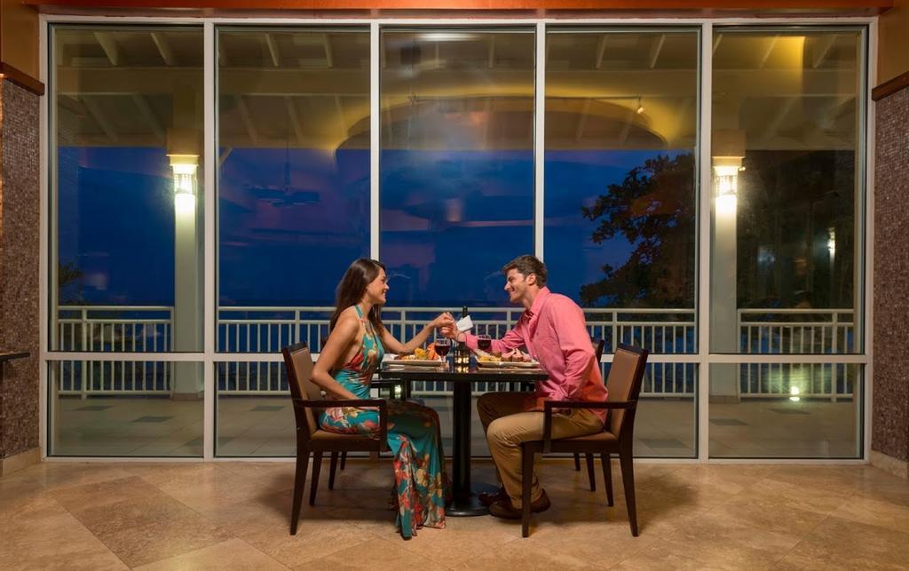 All Inclusive Divi Little Bay Beach Resort Philipsburg  Buitenkant foto